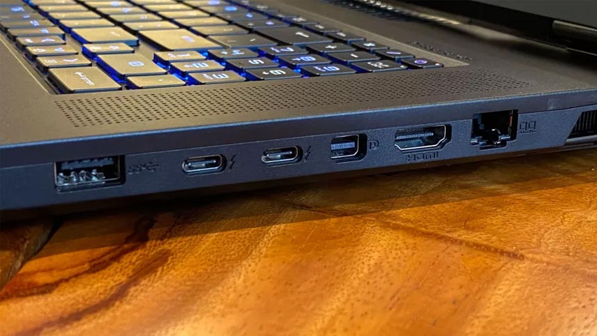 بررسی لپ تاپ MSI Titan GT77