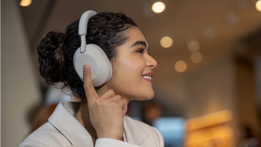 حذف نویز در هدفون وایرلس سونی WH-1000XM5