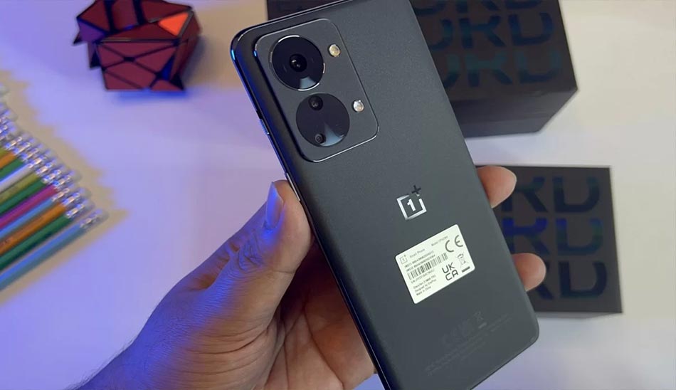 12. گوشی OnePlus Nord 2T بهترین گوشی های میان رده ۲۰۲۲ از نظر باتری