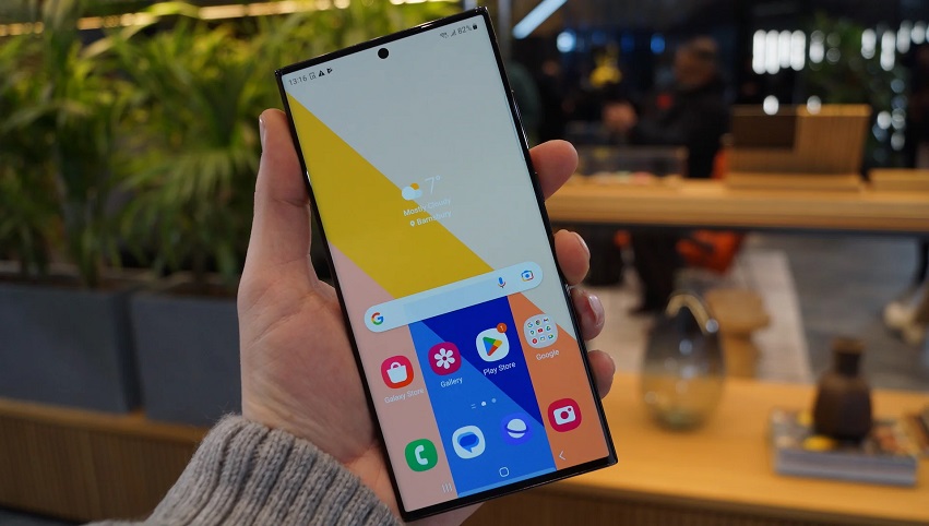 بهترین صفحه نمایش گوشی 2023