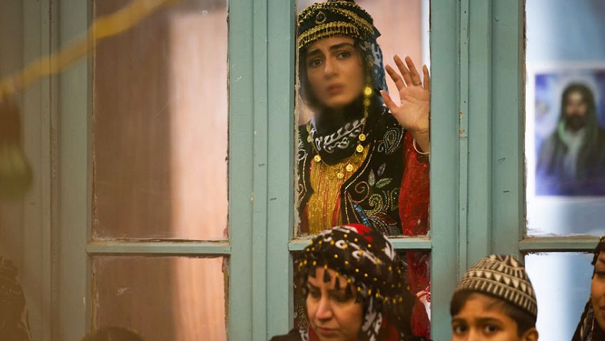 بررسی فیلم غریب