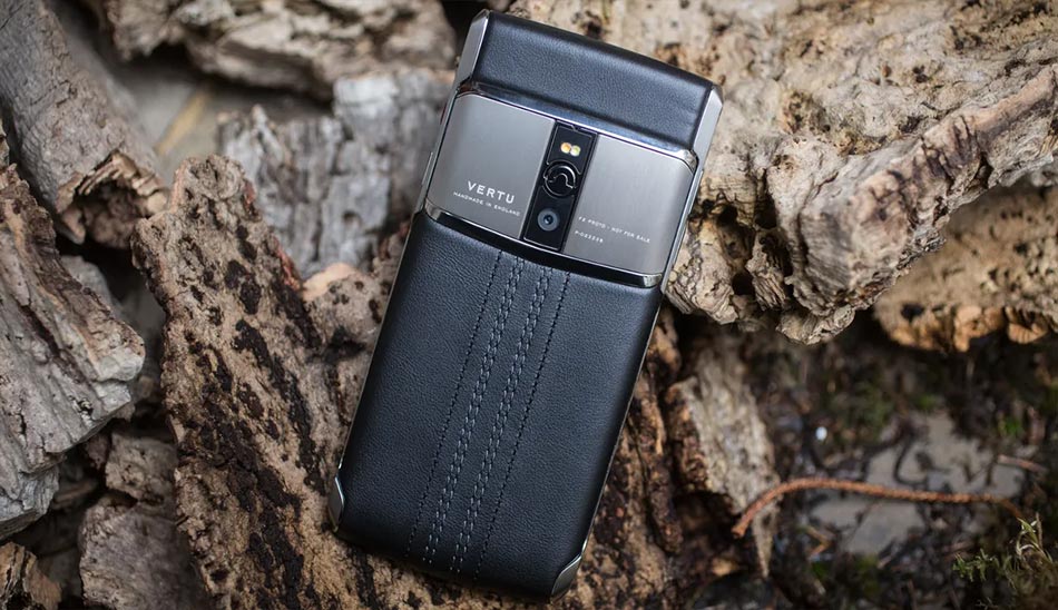 2. گوشی Vertu Signature Touch (2015)