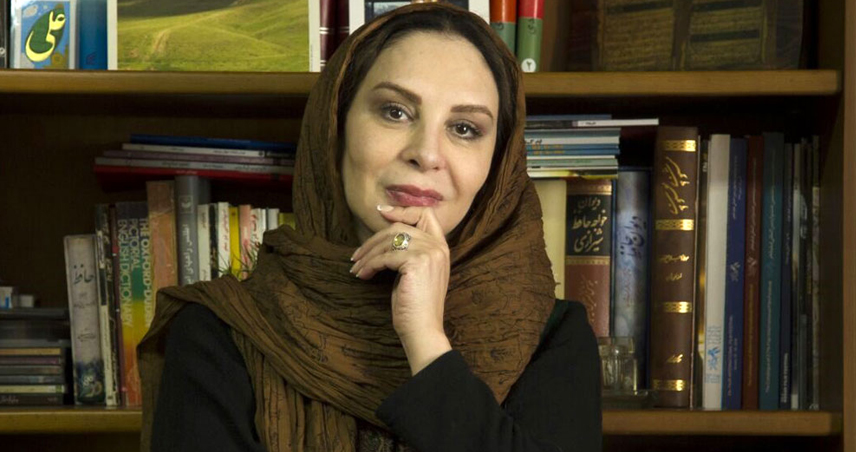 بیوگرافی افسانه بایگان
