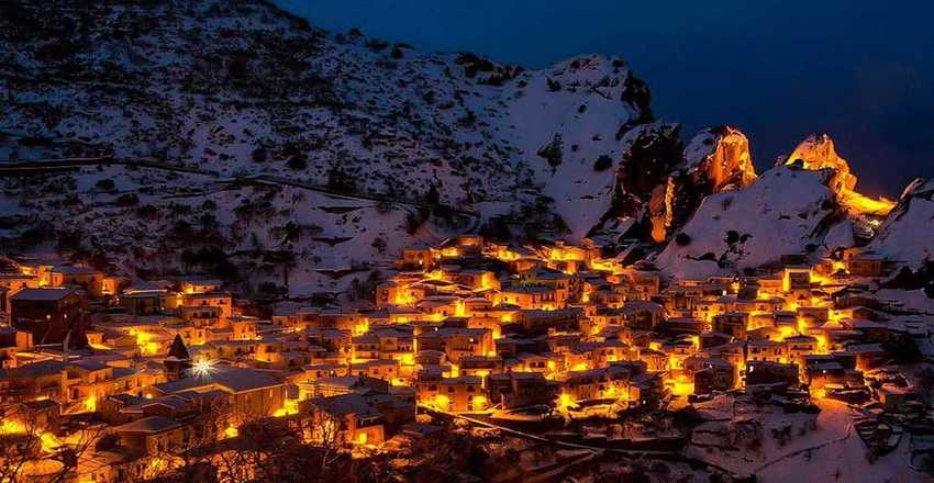 بهترین فصل سفر به کردستان