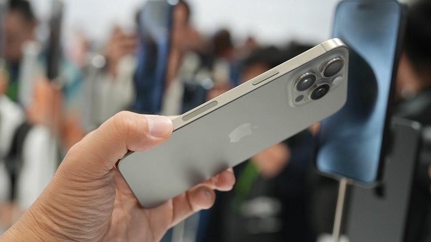 گوشی iphone 15 pro max