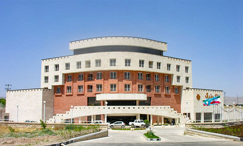 راهنمای اقامت در زنجان