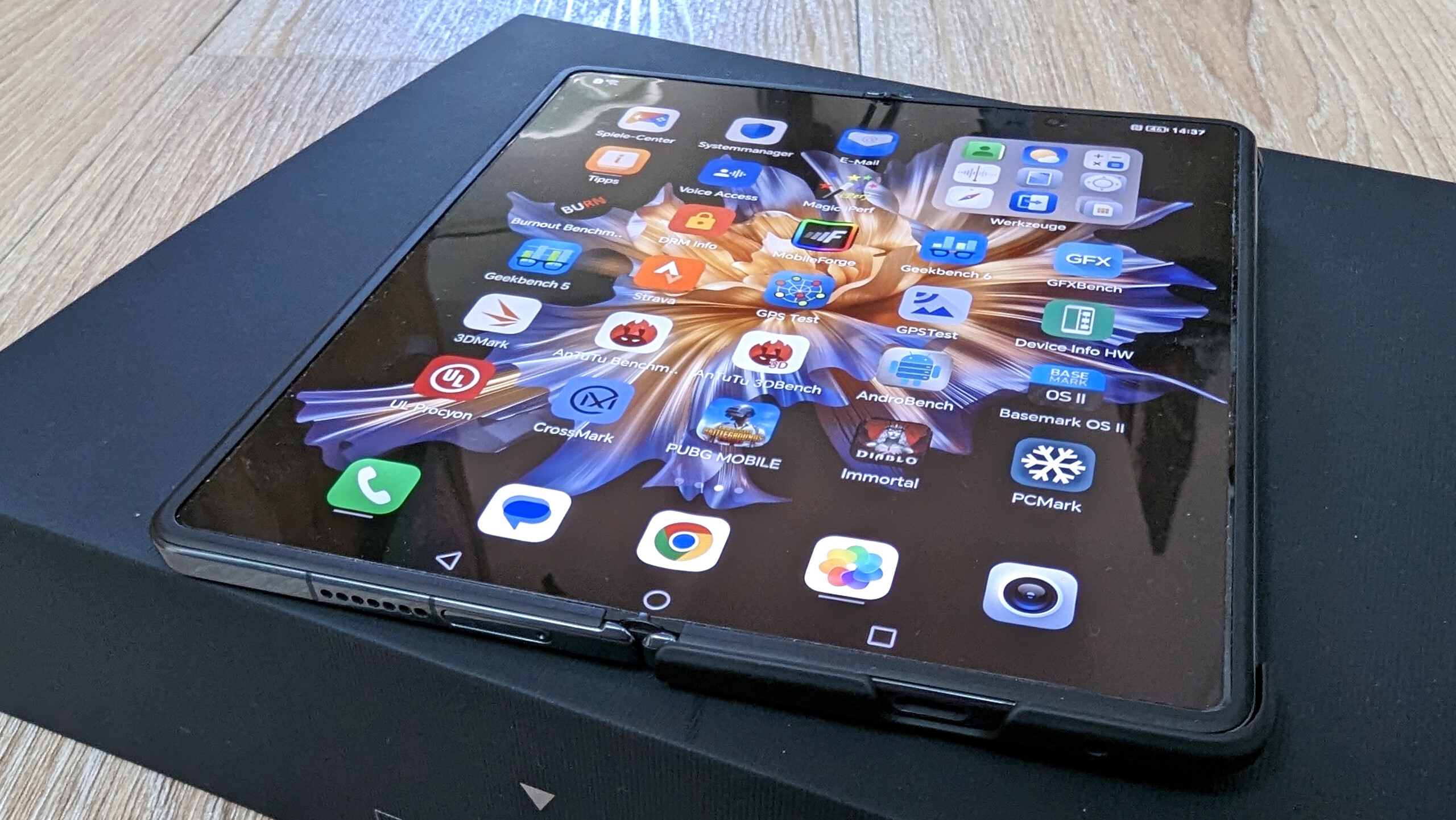 گوشی honor magic v2