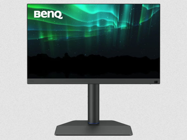 بهترین مانیتور بهبود یافته: BenQ SW272U