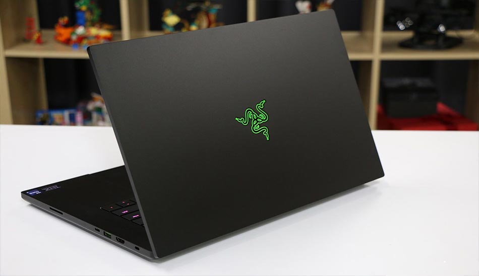 لپ تاپ Razer Blade 16