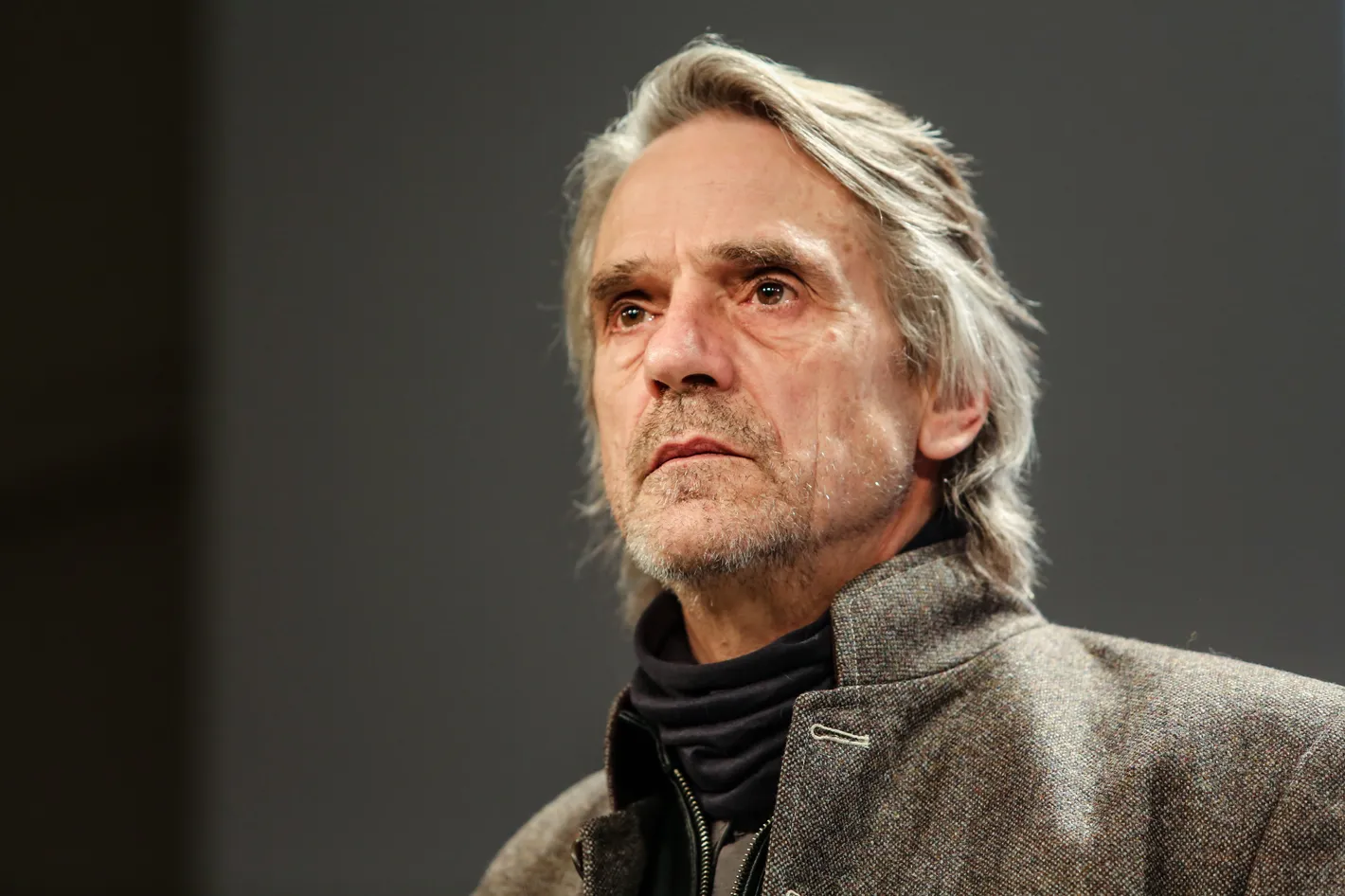 بازیگران فیلم اراگون Jeremy Irons