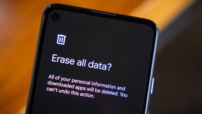 قبل از ریست فکتوری برنامههای مهم را کنترل کنید