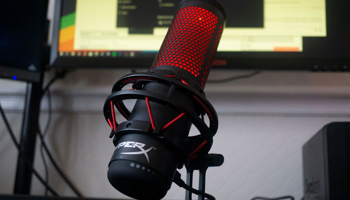 بهترین میکروفن برای گیمرها و استریمینگ: HyperX QuadCast
