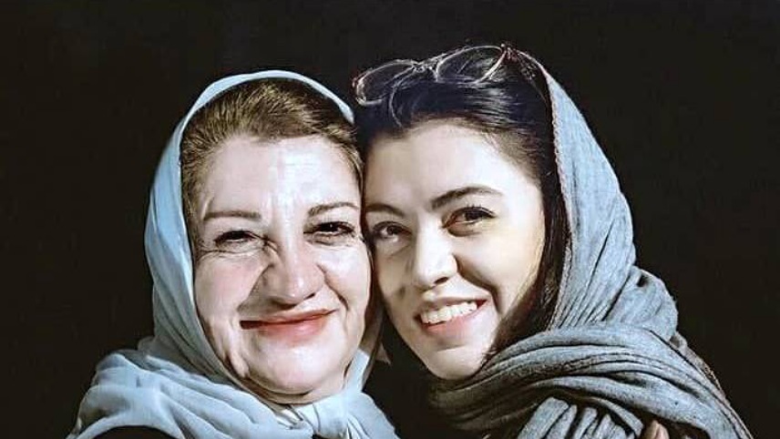 حواشی ناهید مسلمی