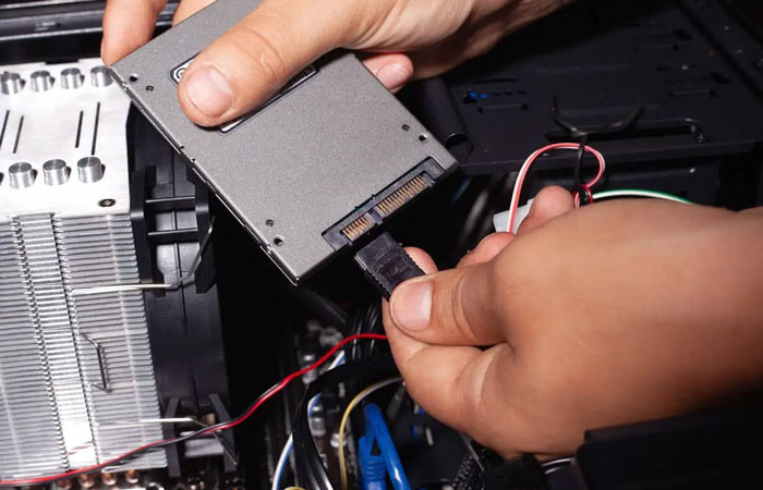 نحوه استفاده همزمان از هارد SSD و HDD در کامپیوتر