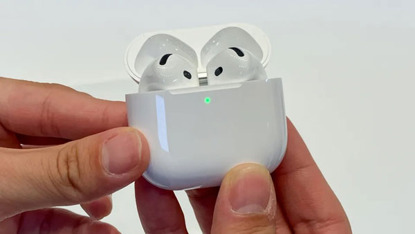 ویژگیهای ویژه برای AirPods 4
