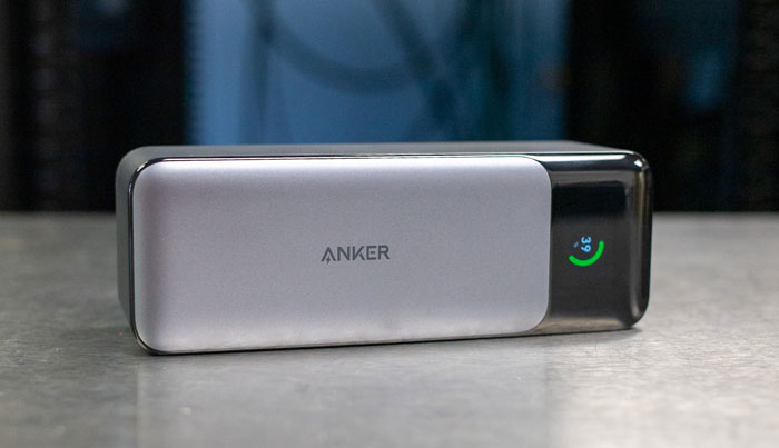 بهترین پاور بانک ظرفیت بالای آیفون: Anker 737 Power Bank