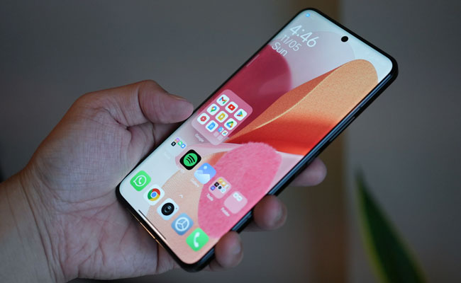 بررسی صفحه نمایش Redmi Note 14 Pro Plus
